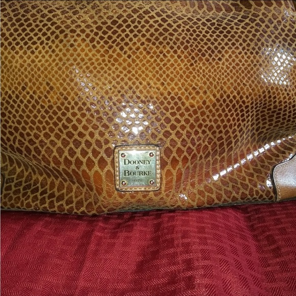Doney and Bourke snake skin shoulder bag/handbag - Picture 9 of 12